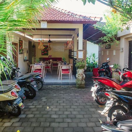 Ratna Villa Ubud Exterior foto
