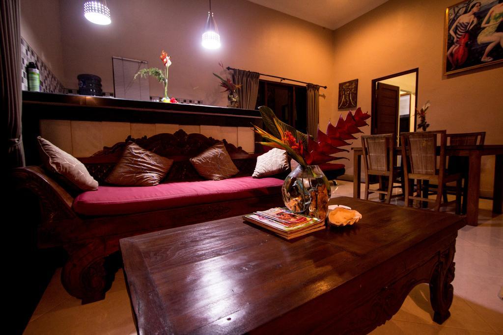 Ratna Villa Ubud Exterior foto